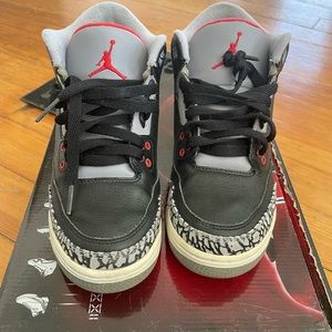 Air Jordan Retro 3 2008 countdown pack 4.5 GS, 6 Women